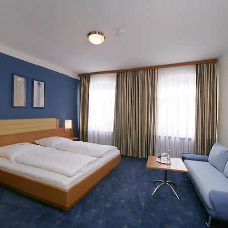 Altstadt-Hotel Zieglerbraeu Dachau Extérieur photo