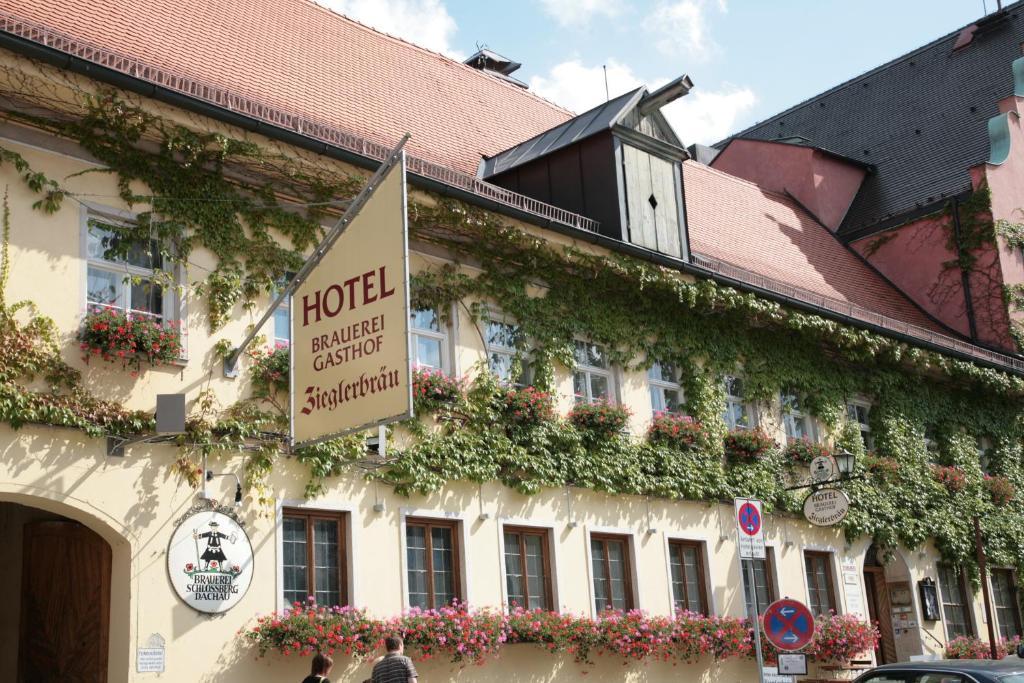 Altstadt-Hotel Zieglerbraeu Dachau Extérieur photo