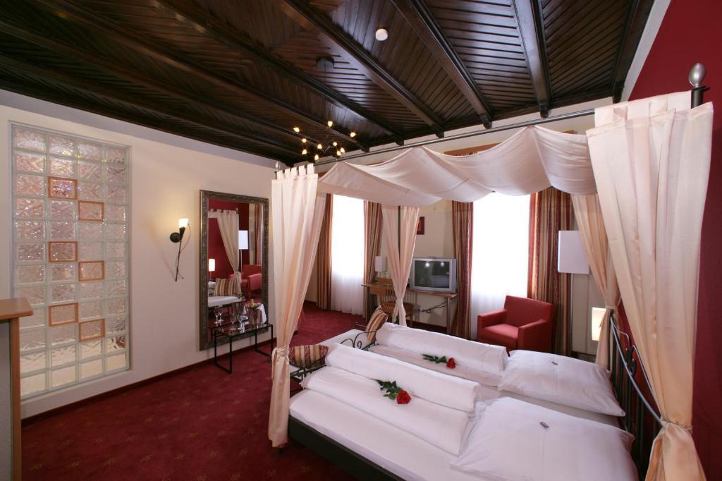 Altstadt-Hotel Zieglerbraeu Dachau Extérieur photo