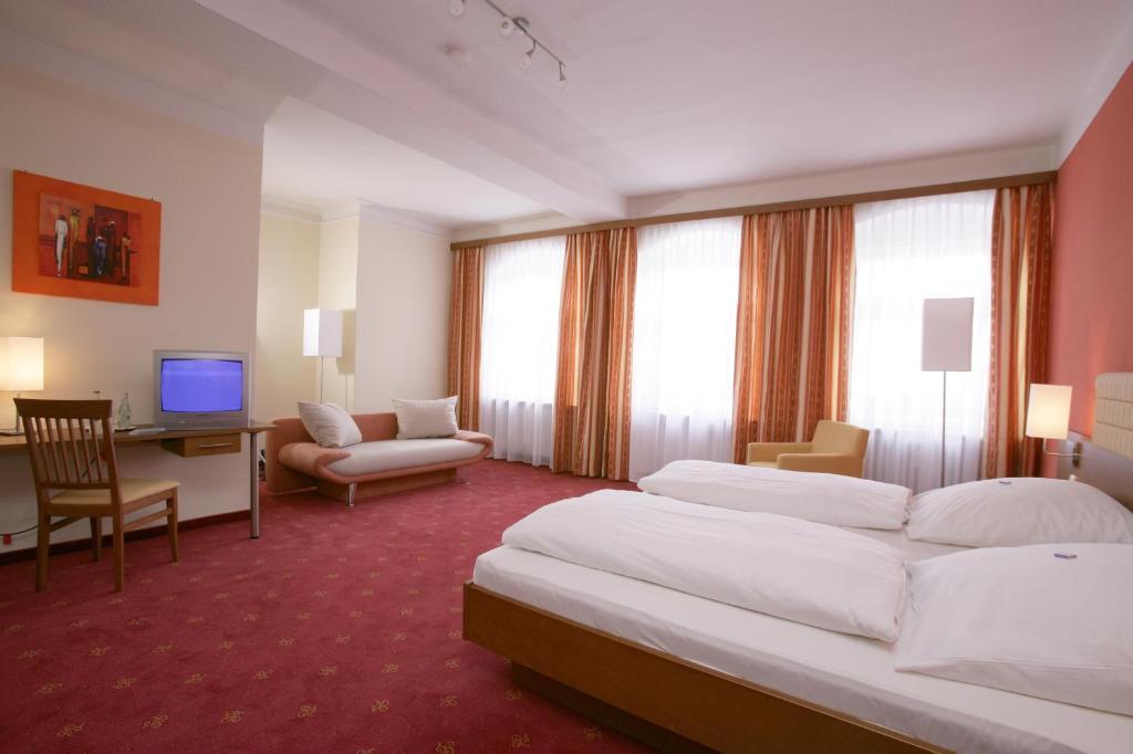 Altstadt-Hotel Zieglerbraeu Dachau Chambre photo